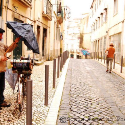 Antonio, scissors artisan