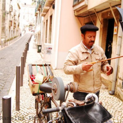 Antonio artisan in the streets of Lisbon
