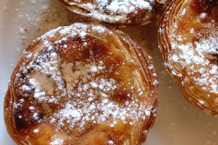 pastel de nata - Lisbon Food Tours