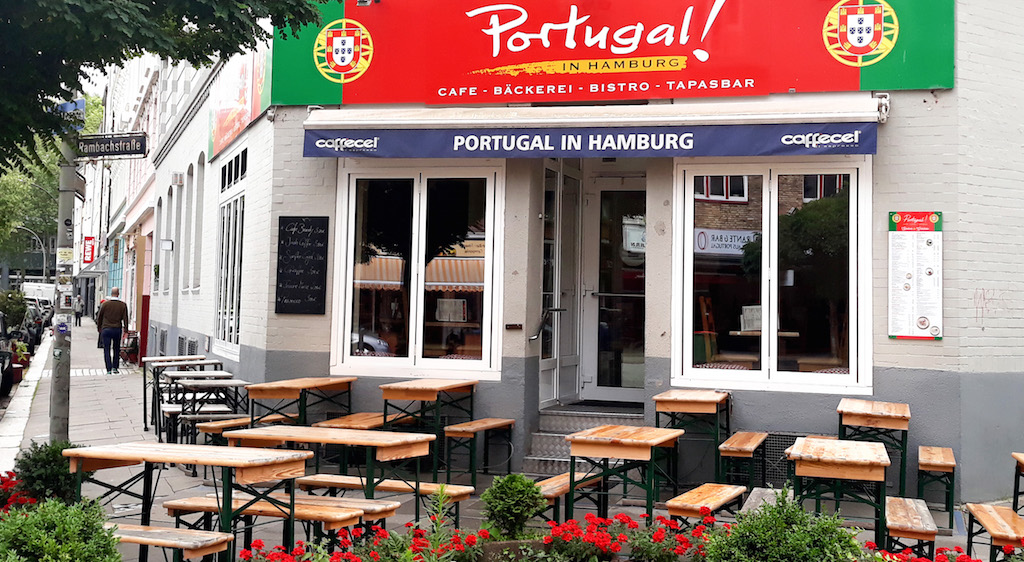 0.1 Where to find Portuguese food and wine in Germany_feat photo_option1 a store front at day