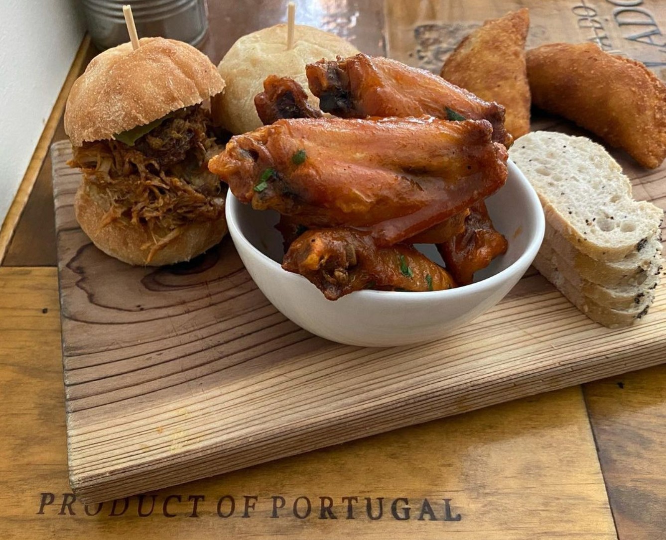 ptintheusa_capa Portuguese restaurants, food and wine in the USA