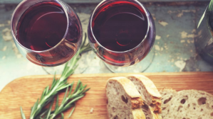 Portuguese-home-food_portuguese-wine.